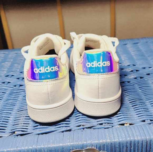 ADIDAS GRAND COURT 2.0 SUSTAINABLE SNEAKERS Size 6.5 women, 5 youth - Picture 5 of 8